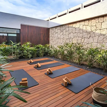 酒店 Royal Hideaway Corales 5*