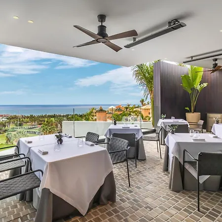 Royal Hideaway Corales Отель Адехе